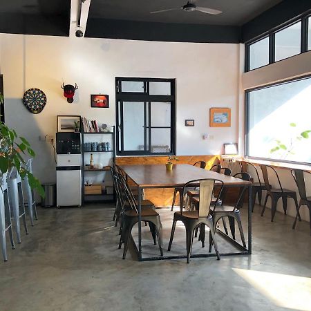男子漢青年旅店 Manzhou ภายนอก รูปภาพ